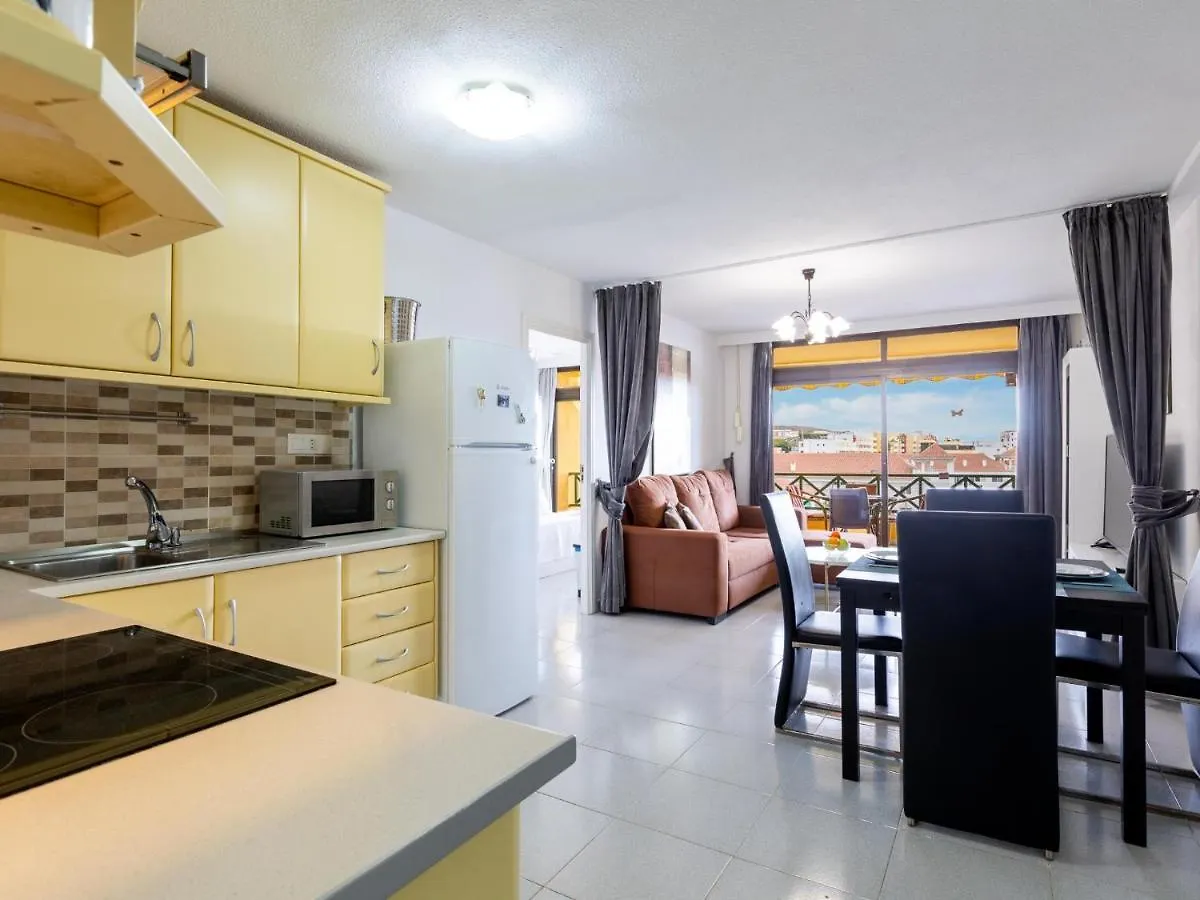 2 Sun Flower Apartment Los Gigantes Puerto de Santiago